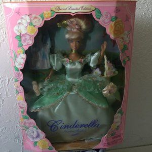 Like New Jakks Pacific Cinderella Garden Fantasy Doll